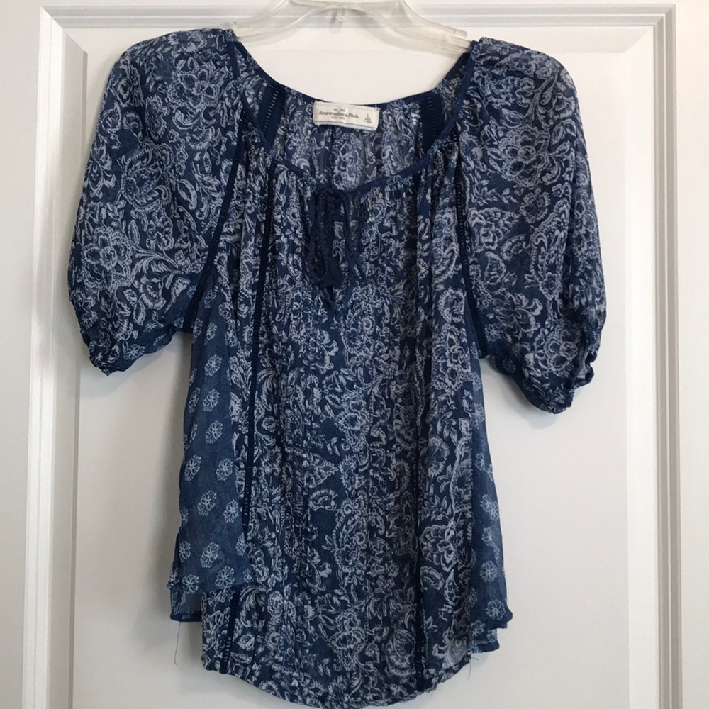 🍃GENTLY USED - A&F boho chiffon blouse